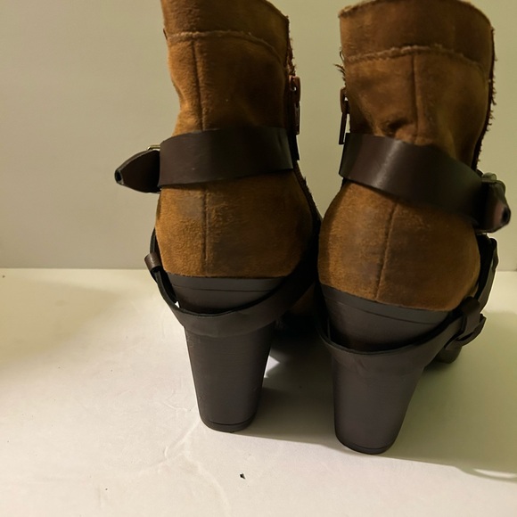 Mossi I Supply Co. Women’s brown faux suede leather ankle boots Size 10 - Picture 3 of 8
